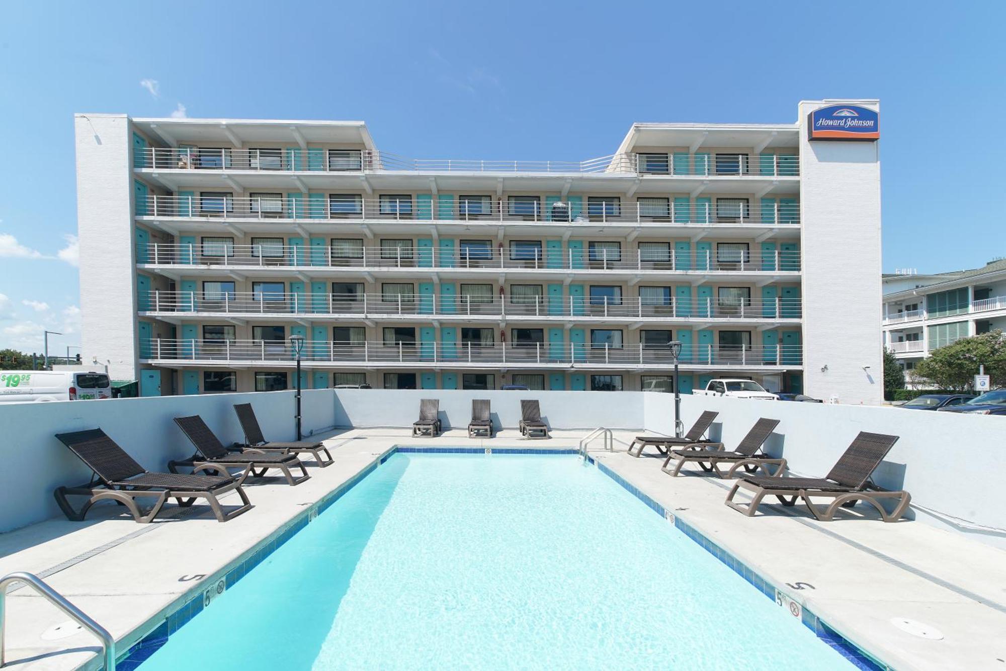 Howard Johnson By Wyndham Virginia Beach At The Beach Exterior foto